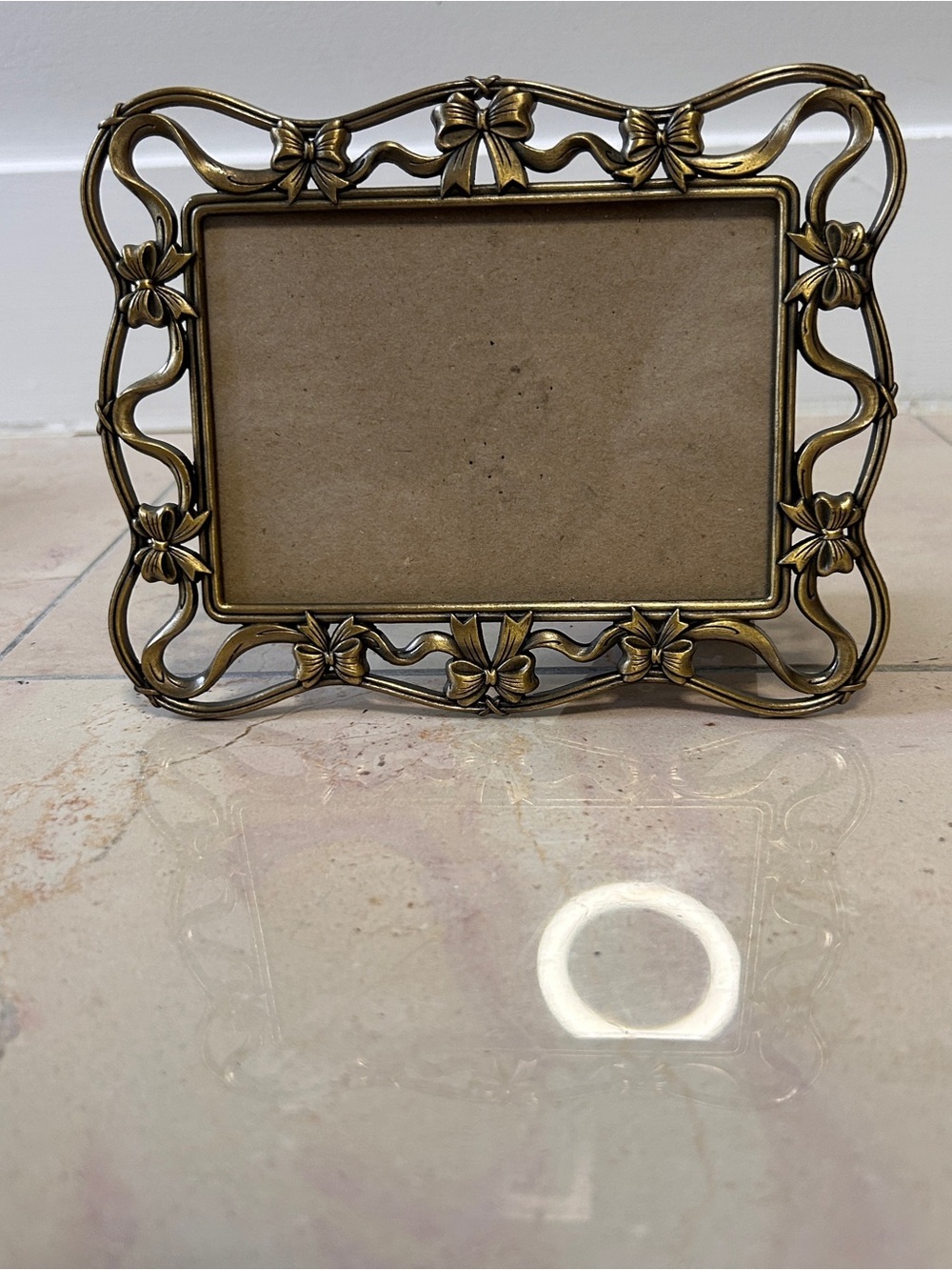 Picture Frame - 5x7” Fits 4x6” Picture Bows Christmas Girly Gold Decor - Picture 2 of 7